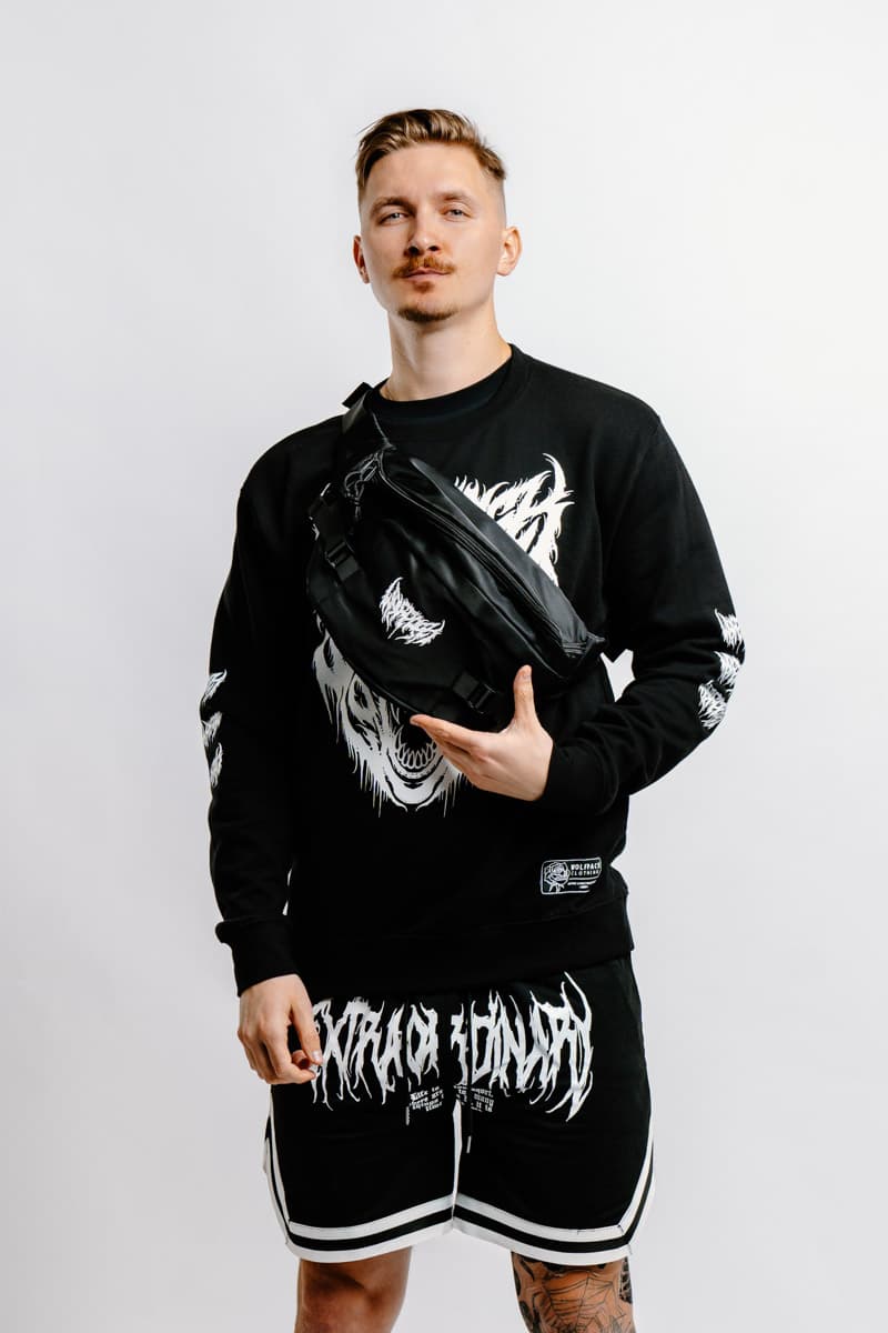 CORE CROSSBODY BAG OVERSIZED image 2