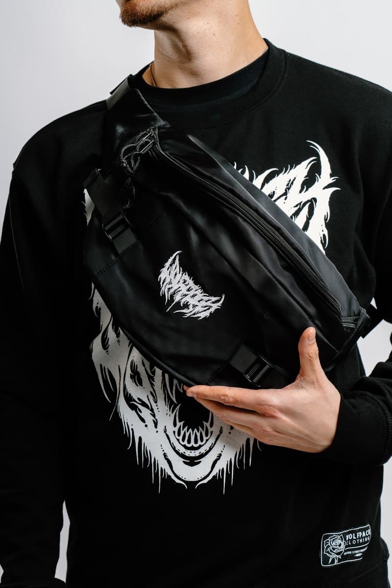 CORE CROSSBODY BAG OVERSIZED image 3