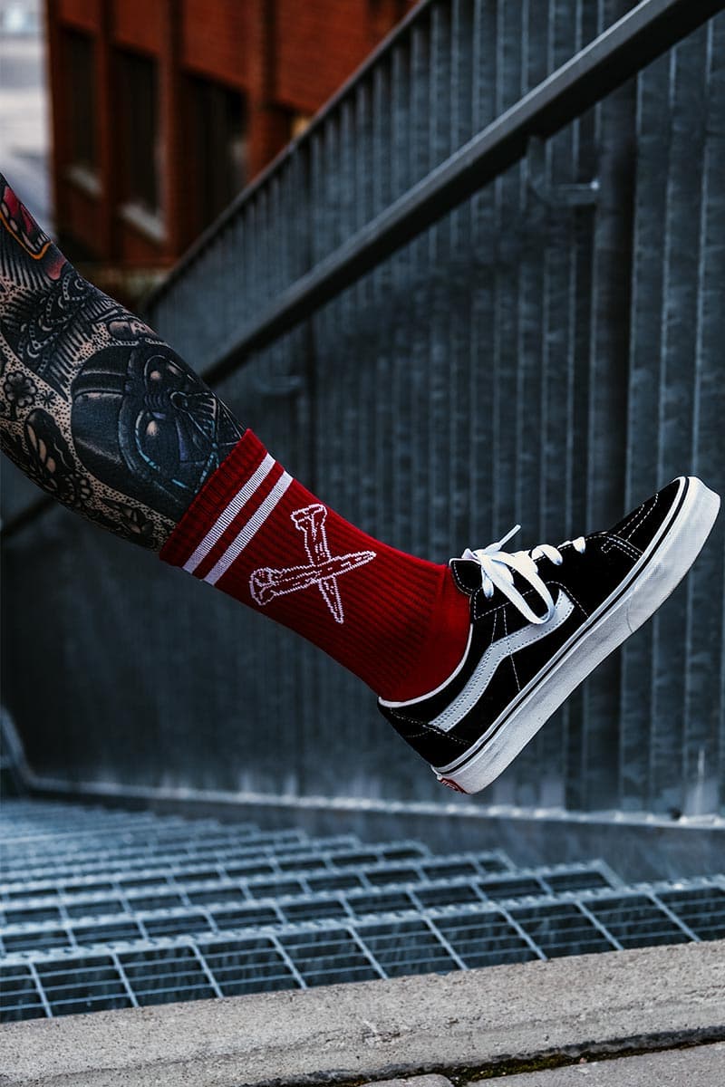 Burgundy socks with WOLFPACK METAL SOCKS print - Wolfpack Clothing