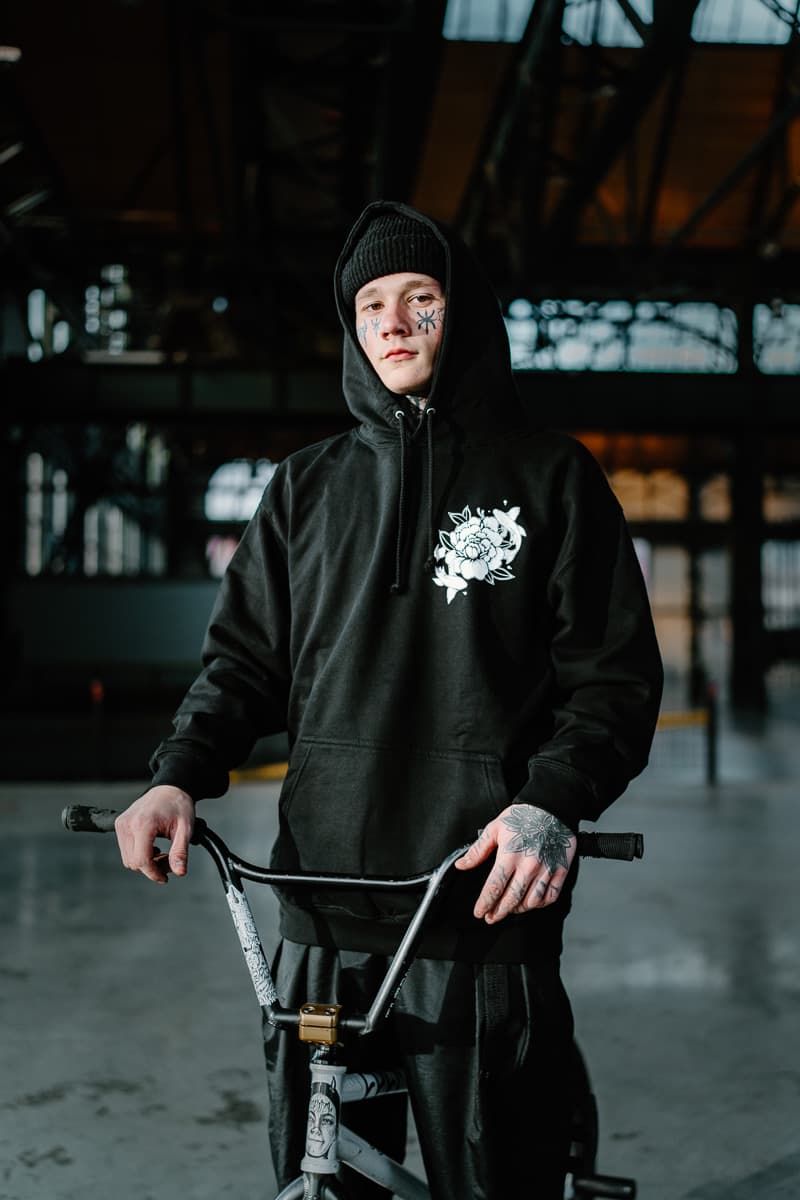 NISHIKIGOI HOODIE UNISEX image 3