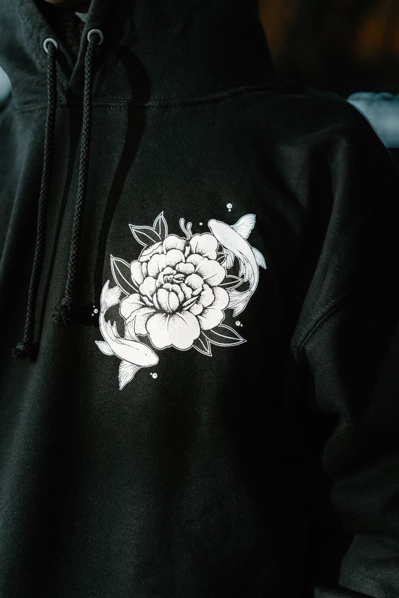 NISHIKIGOI HOODIE UNISEX image 4