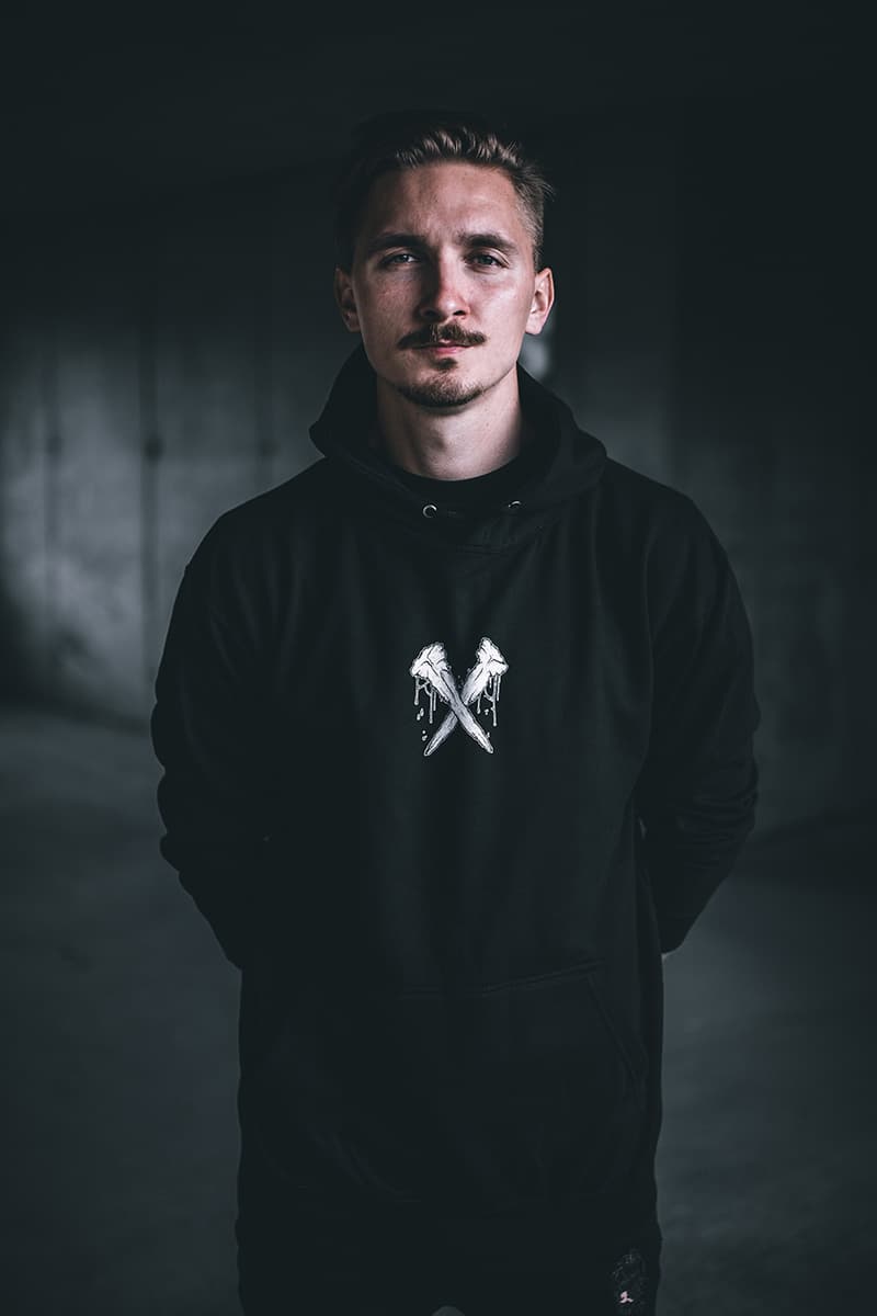 UNDEAD HOODIE UNISEX image 3