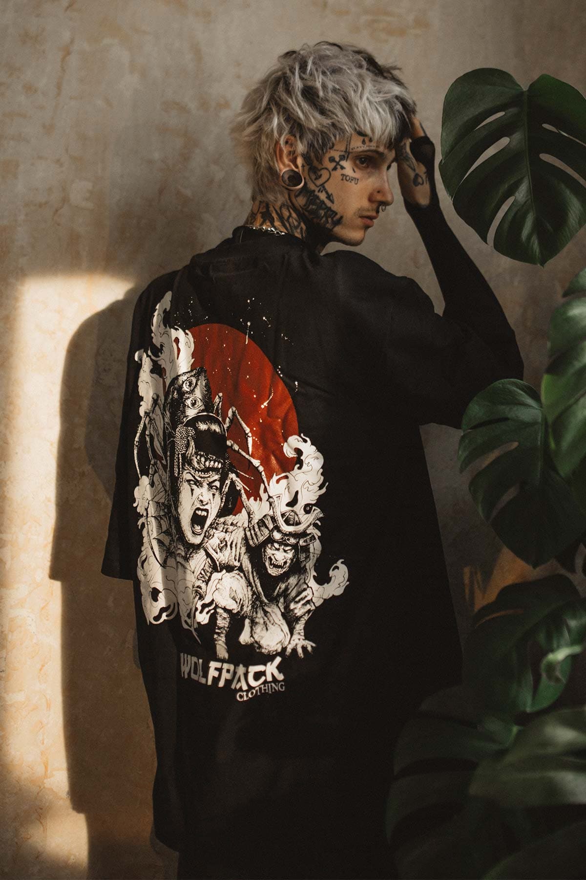 JOROGUMO OVERSIZED TEE UNISEX image 2