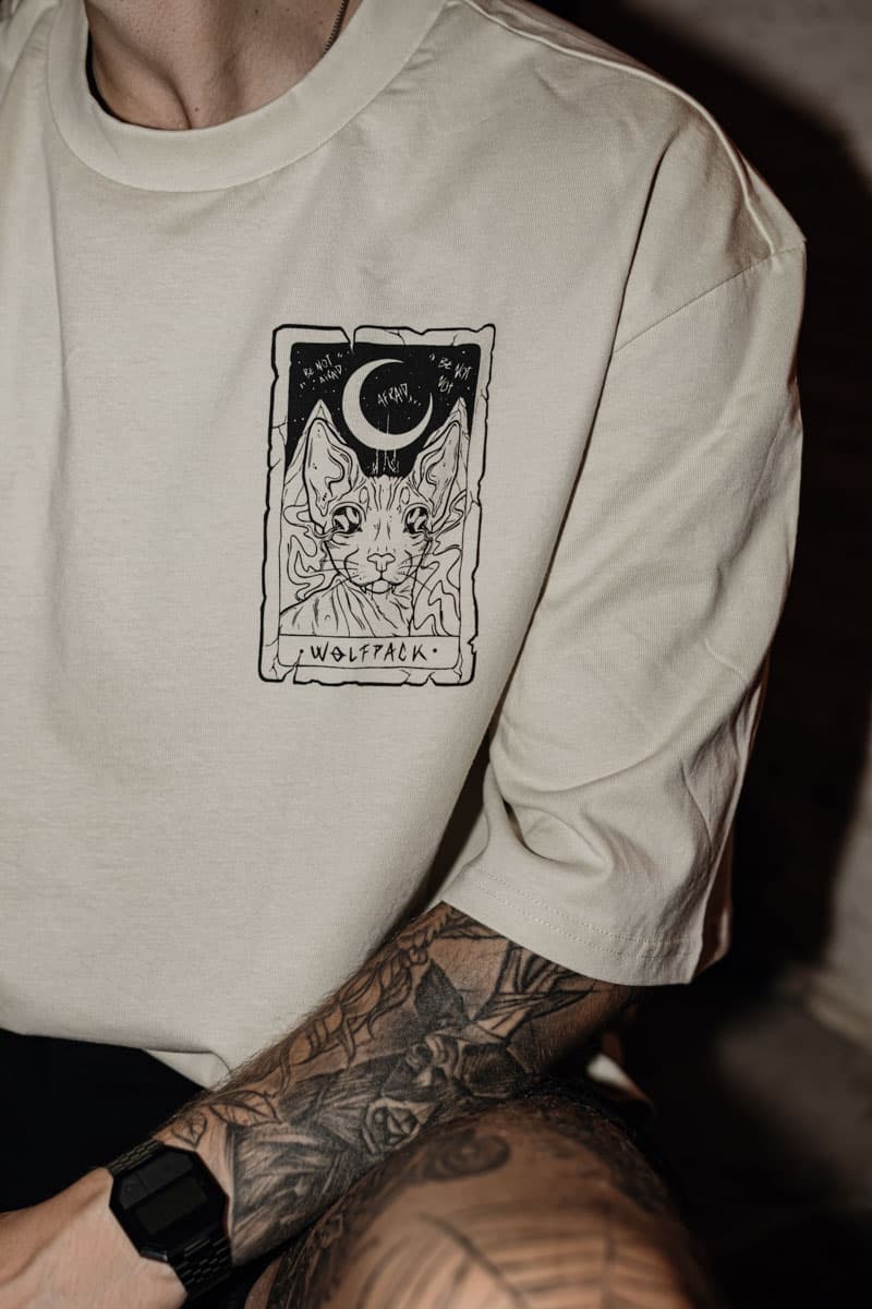 Sand oversized t-shirt with THE MOON OVERSIZED TEE UNISEX print - Wolfpack Clothing