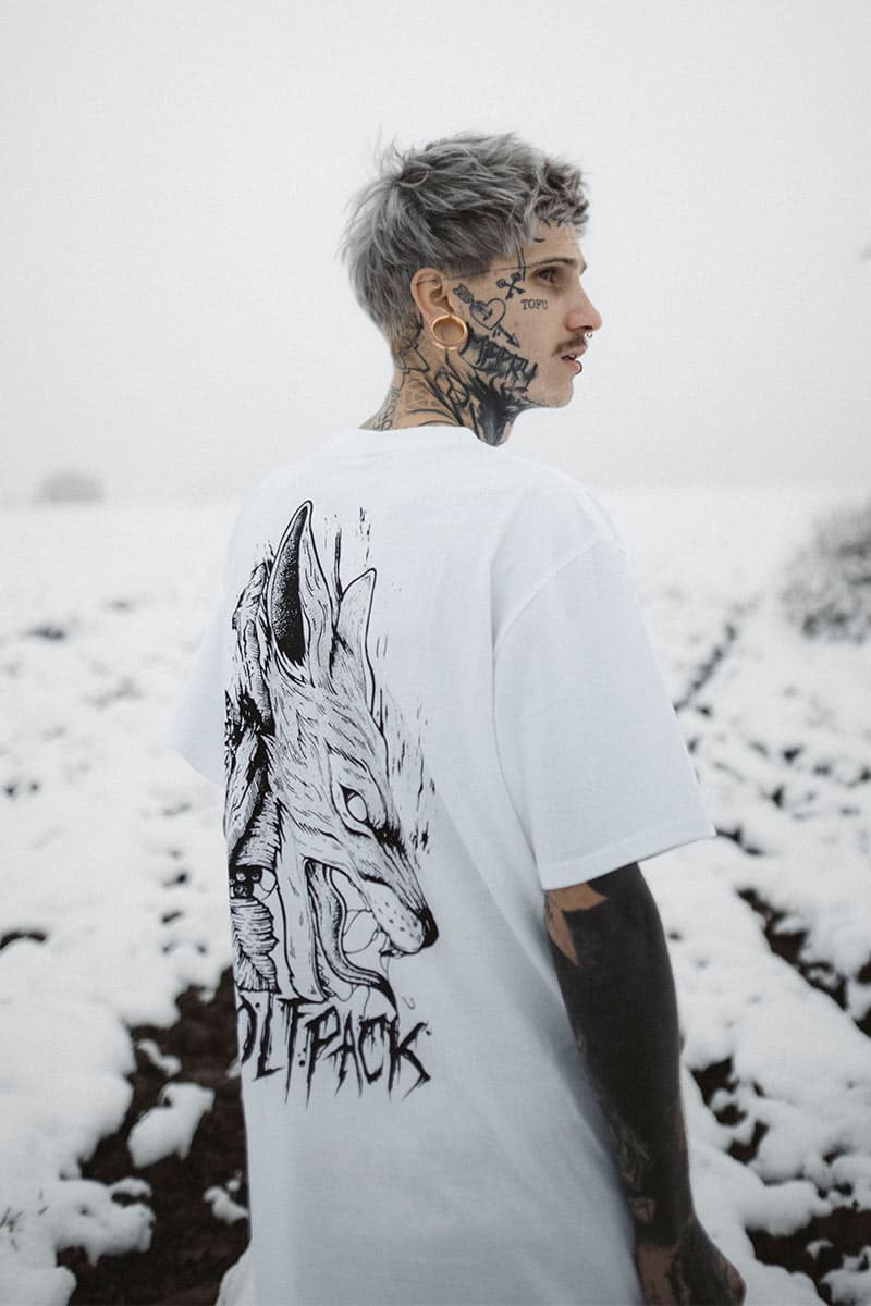 White t-shirt with FOX SPIRIT TEE UNISEX print - Wolfpack Clothing
