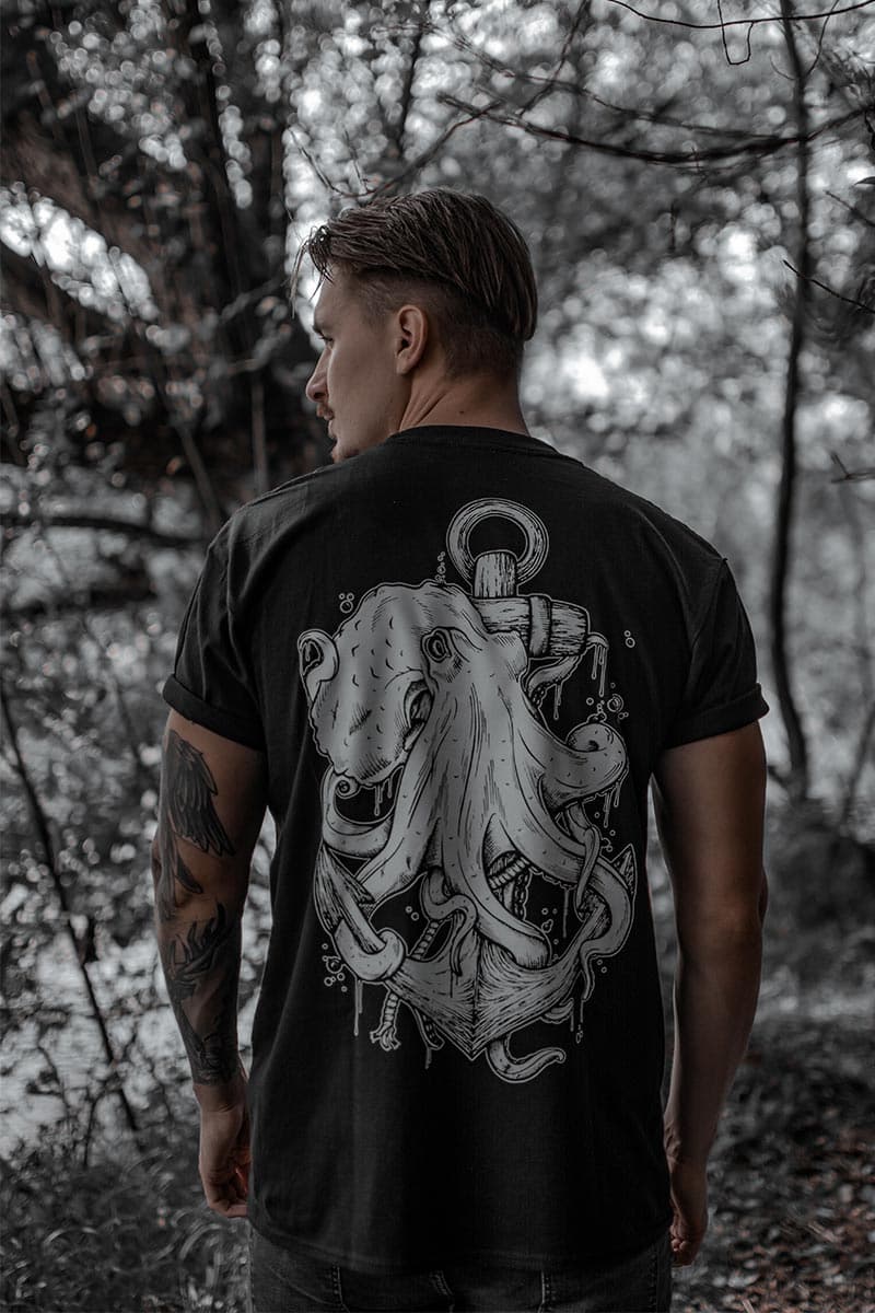 THE CHOKER TEE UNISEX image 2