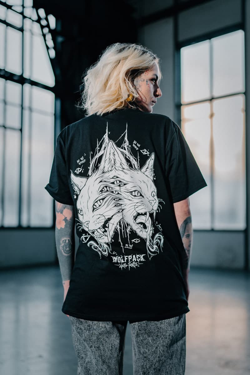 THE MOON TEE UNISEX image 2