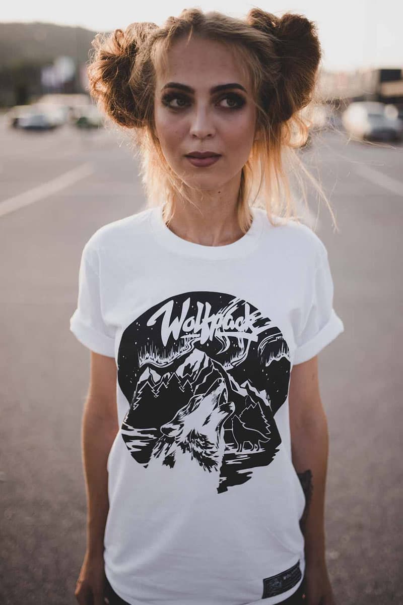 WOLF TEE UNISEX image 2