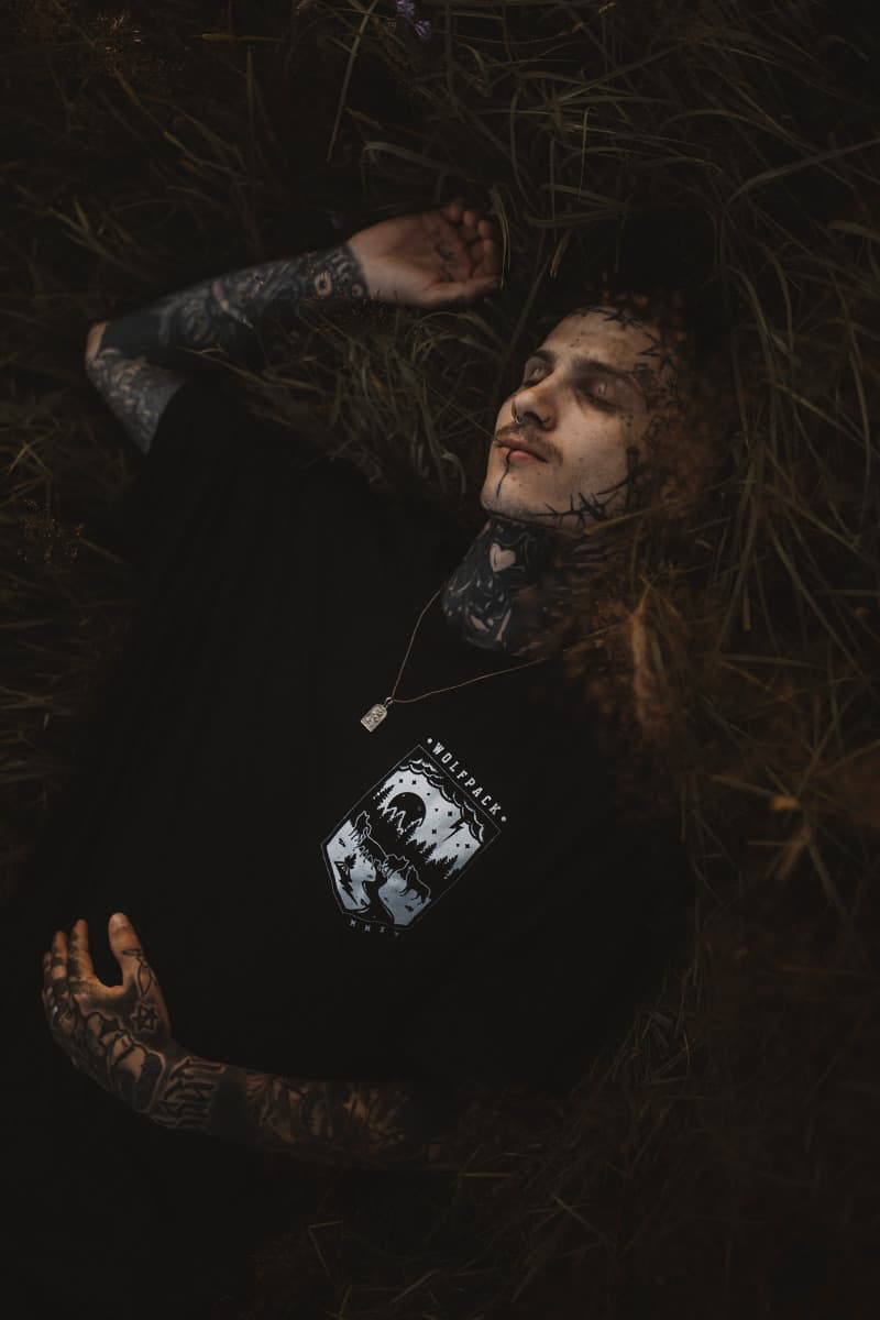 wolfpack-clothing-wolfpack-tee-unisex-black-5