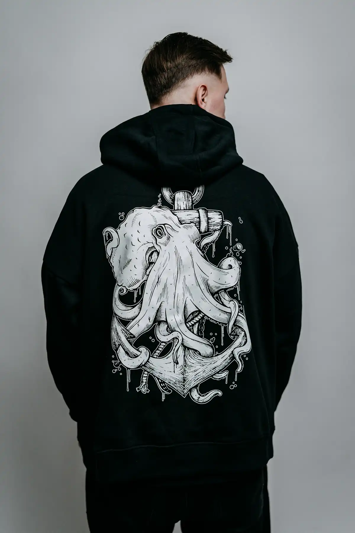 THE CHOKER OVERSIZED HOODIE UNISEX image 2 THE CHOKER OVERSIZED HOODIE UNISEX image 2