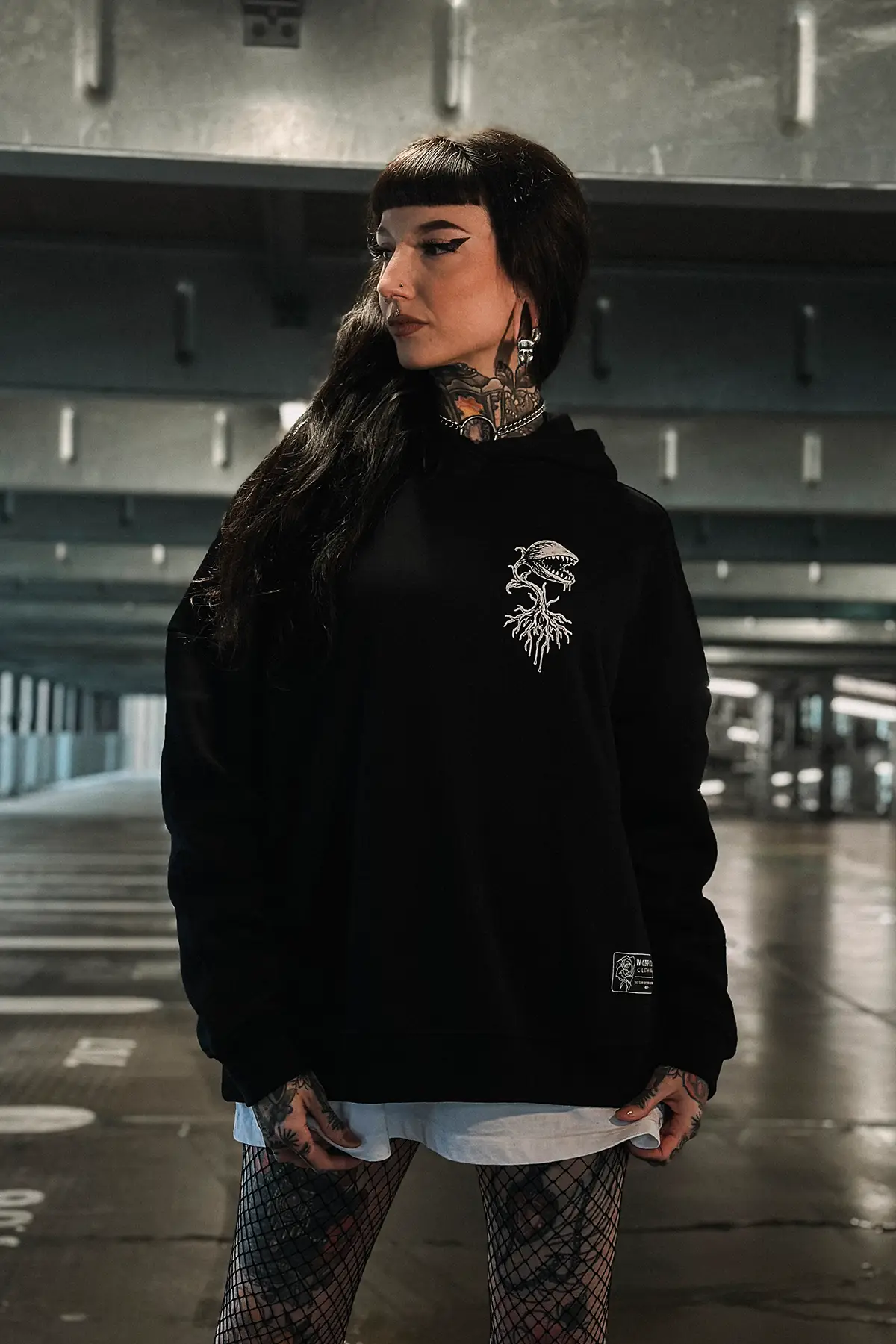 GRAVEBACK OVERSIZED HOODIE UNISEX image 4 GRAVEBACK OVERSIZED HOODIE UNISEX image 4