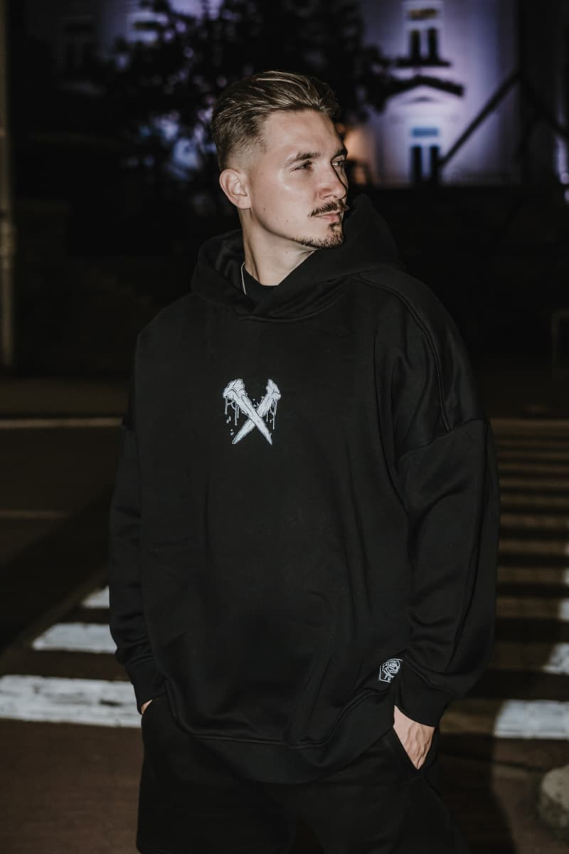 UNDEAD OVERSIZED HOODIE UNISEX image 3 UNDEAD OVERSIZED HOODIE UNISEX image 3