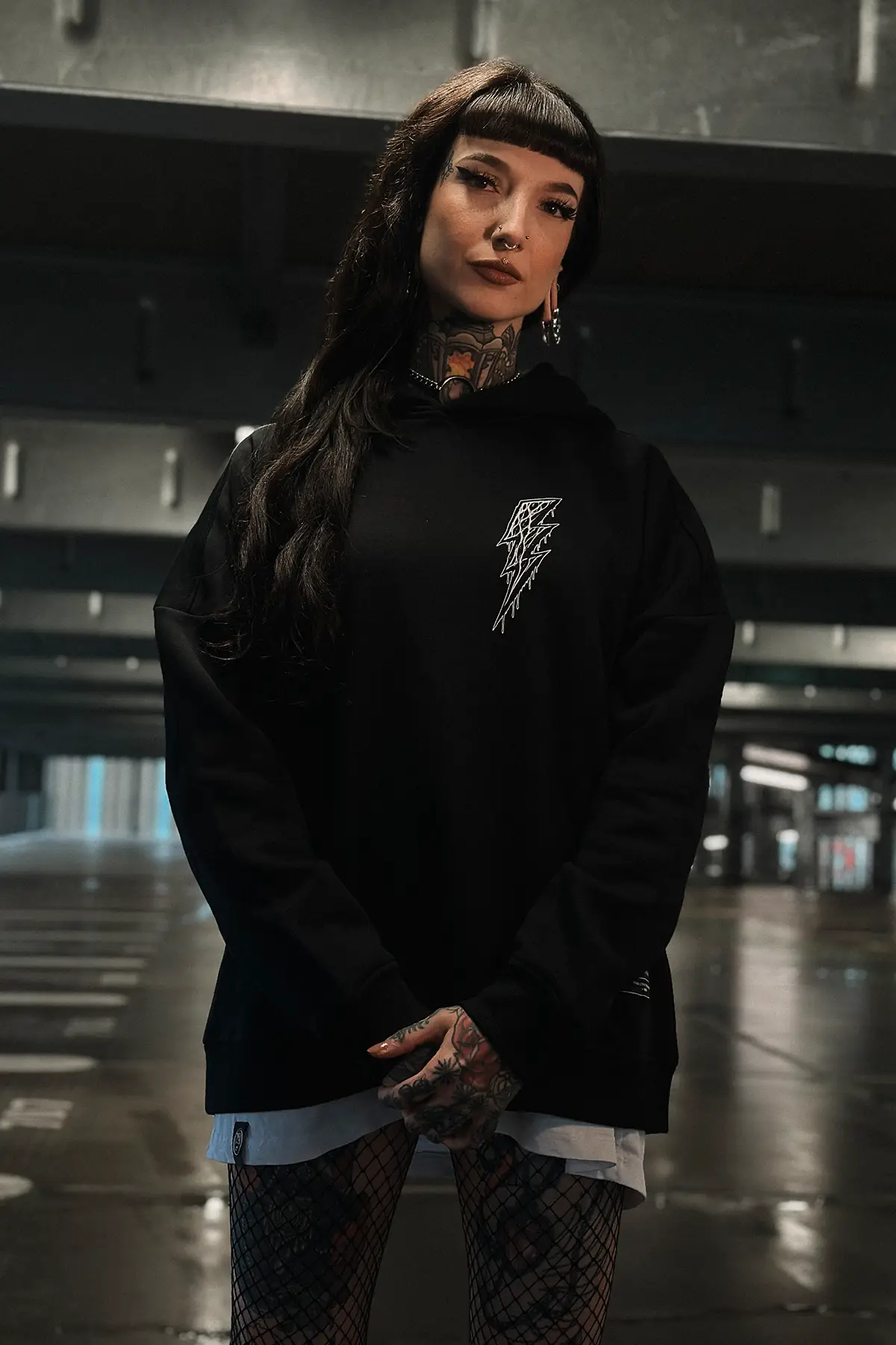 VOLTGNAW OVERSIZED HOODIE UNISEX image 4 VOLTGNAW OVERSIZED HOODIE UNISEX image 4