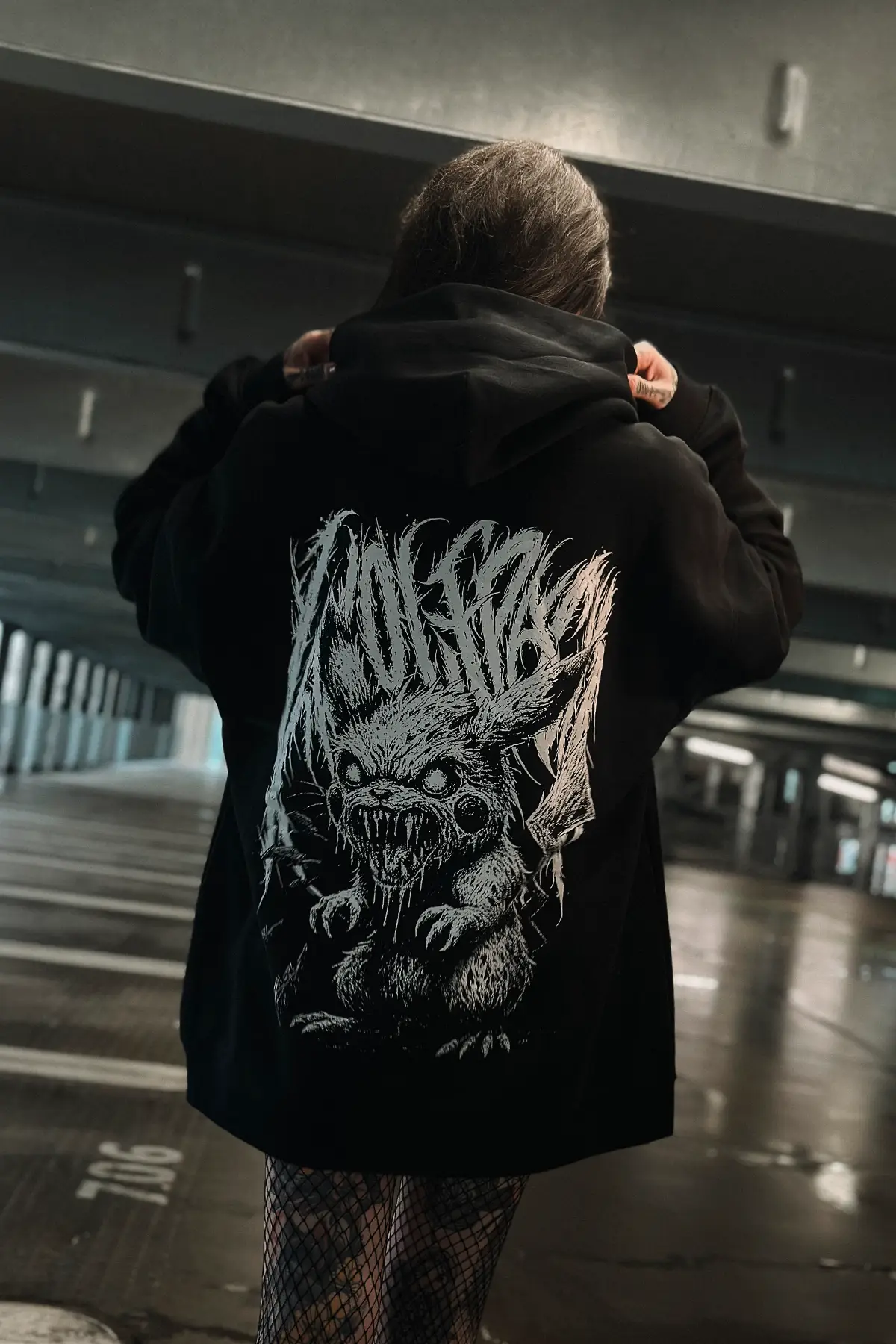 VOLTGNAW OVERSIZED HOODIE UNISEX image 2 VOLTGNAW OVERSIZED HOODIE UNISEX image 2