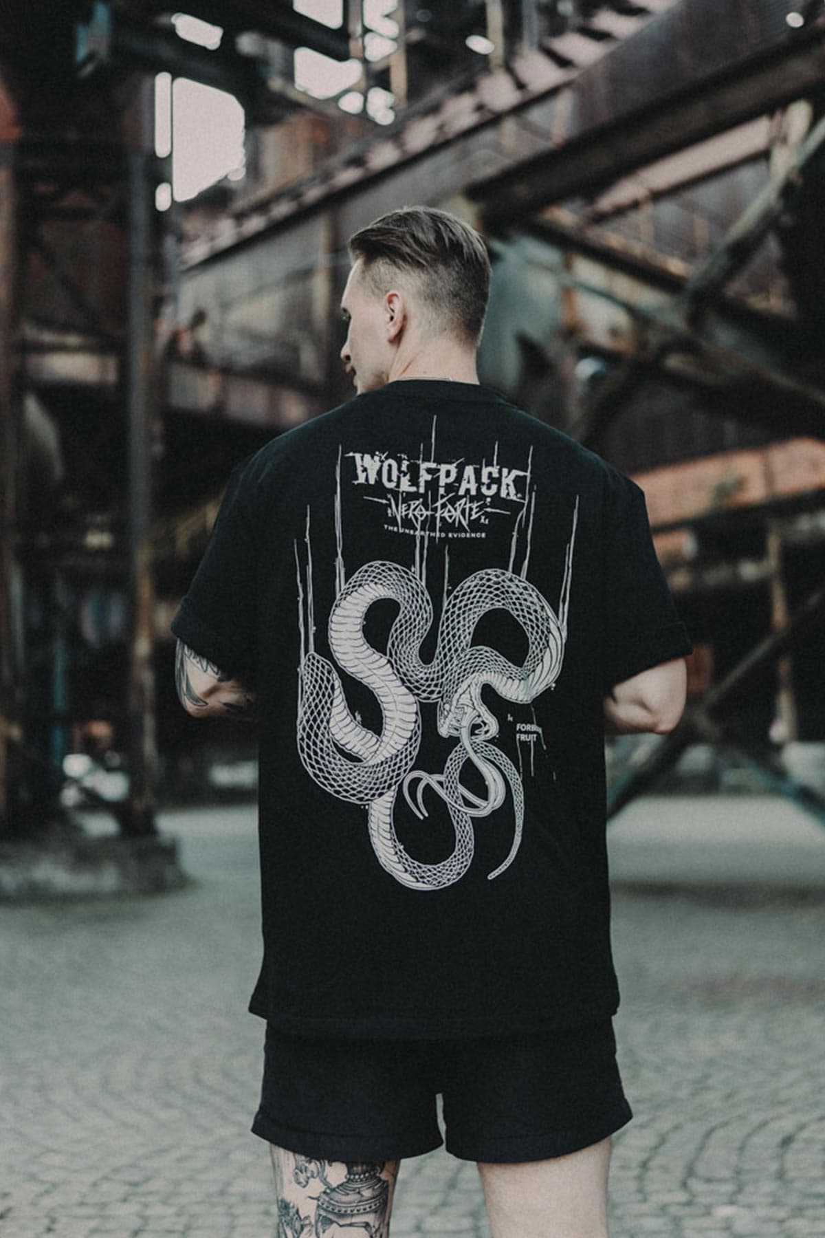 FORBIDDEN FRUIT OVERSIZED TEE UNISEX image 2 FORBIDDEN FRUIT OVERSIZED TEE UNISEX image 2