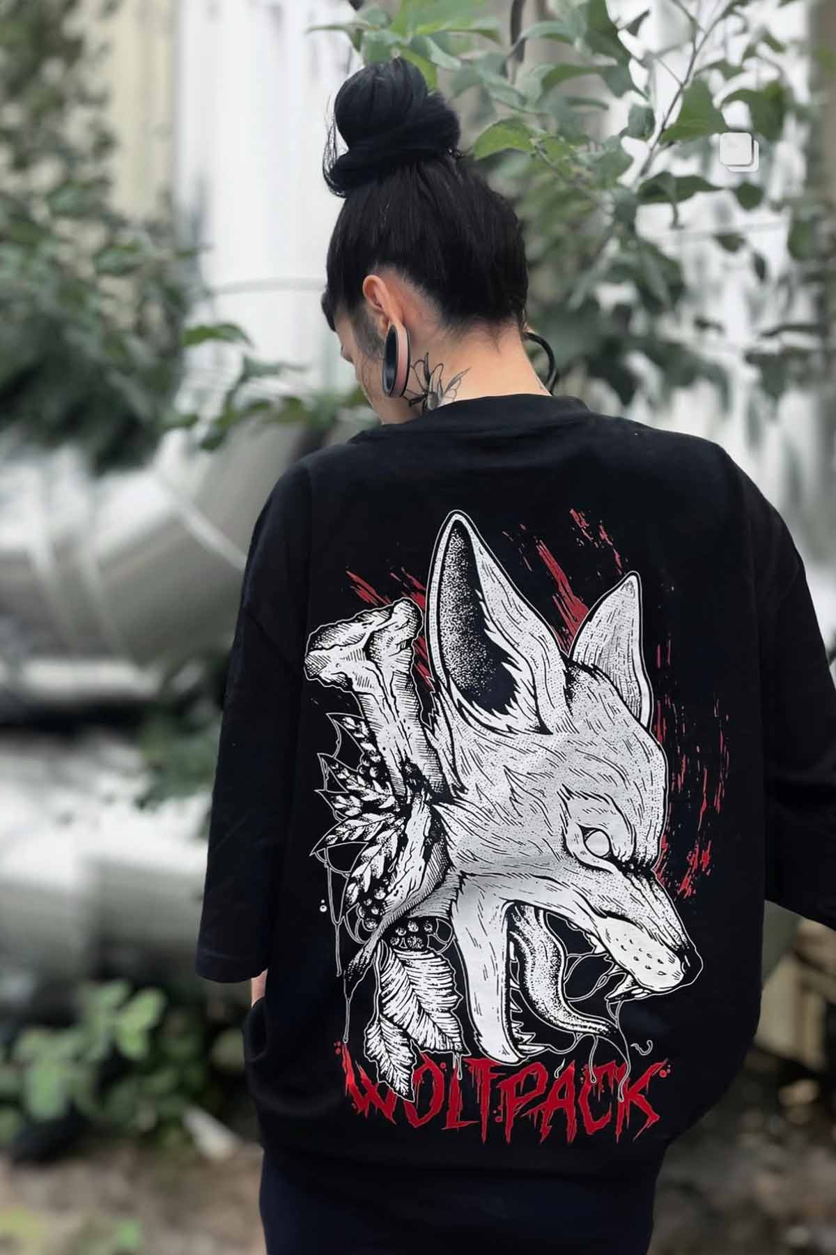 FOX SPIRIT OVERSIZED TEE UNISEX image 2 FOX SPIRIT OVERSIZED TEE UNISEX image 2