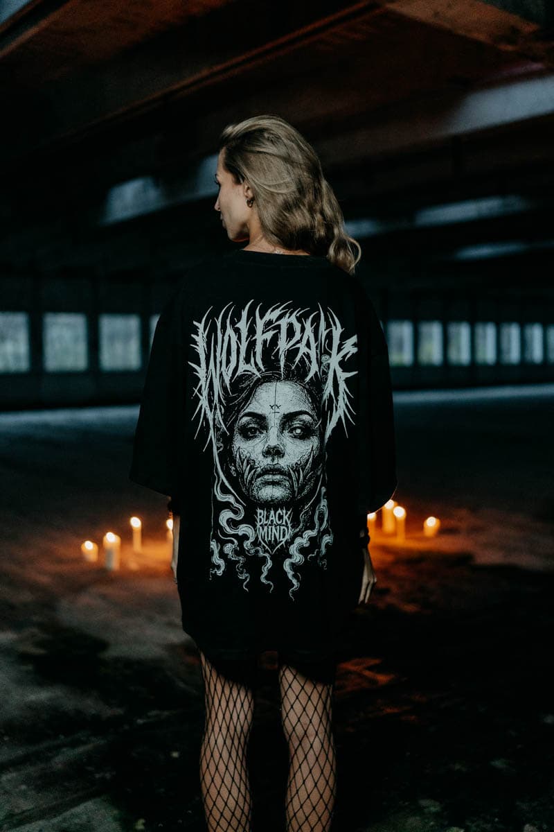 HELL WITHIN OVERSIZED TEE UNISEX image 6 HELL WITHIN OVERSIZED TEE UNISEX image 6