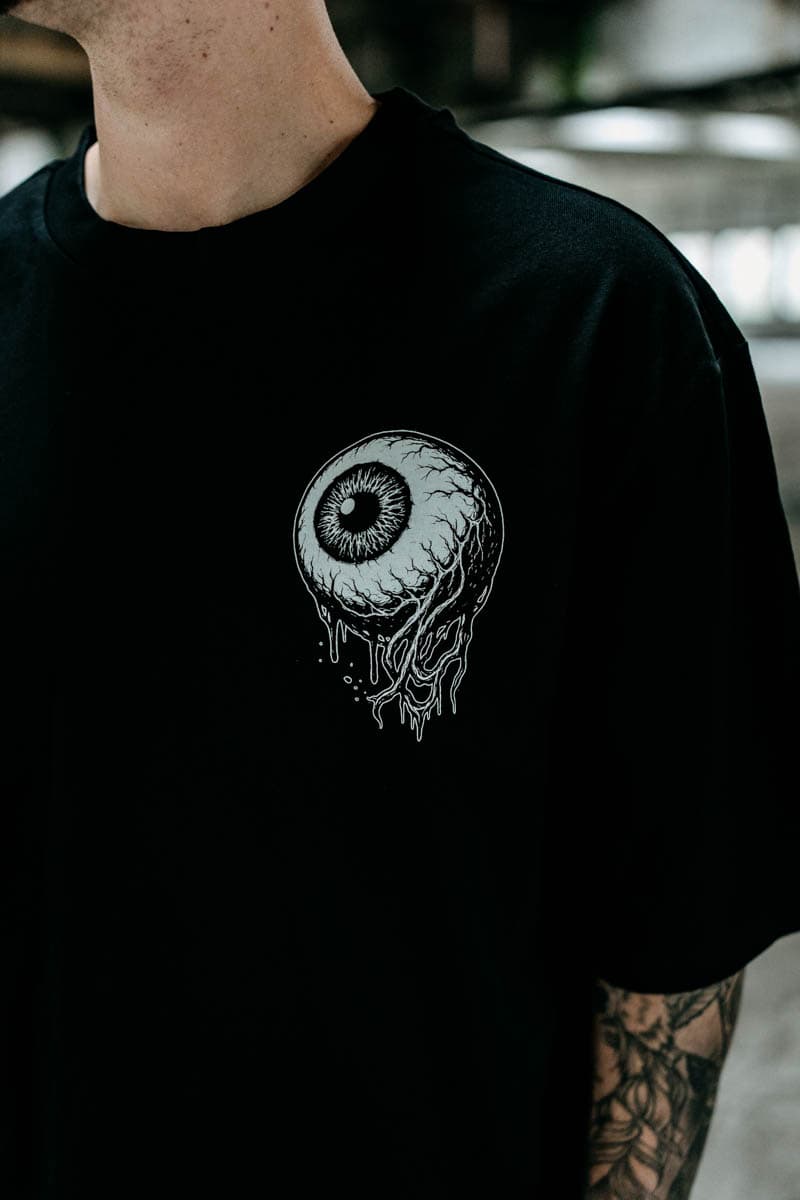 INNER EYE OVERSIZED TEE UNISEX image 5 INNER EYE OVERSIZED TEE UNISEX image 5