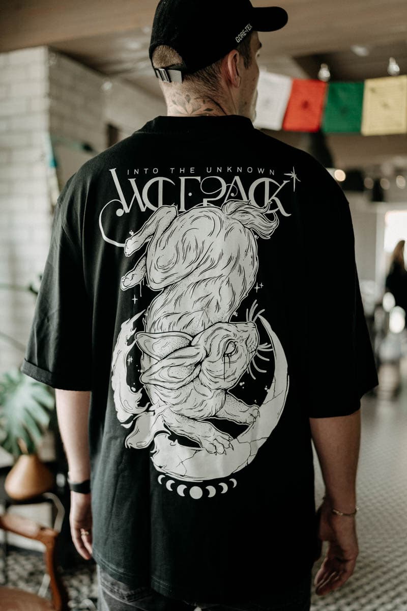 INTO THE UNKNOWN OVERSIZED TEE UNISEX image 5 INTO THE UNKNOWN OVERSIZED TEE UNISEX image 5