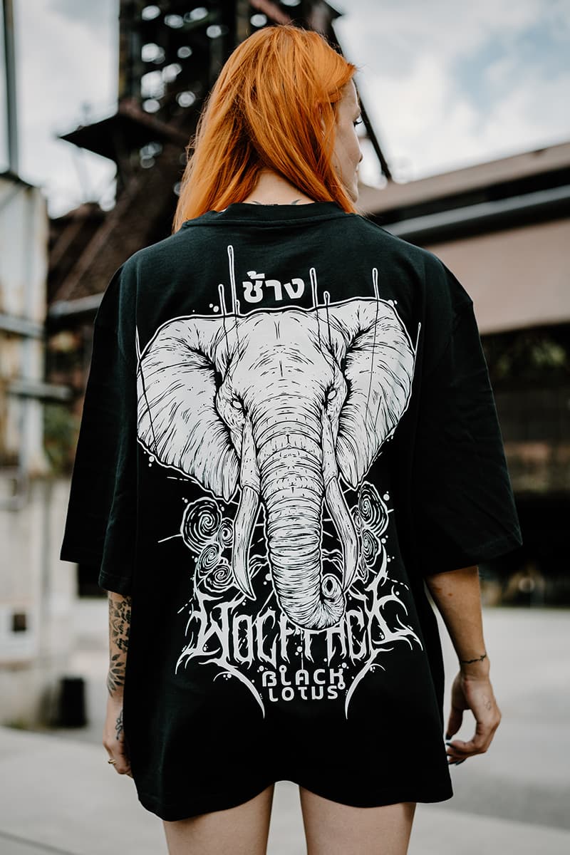 ROYAL TUSKS OVERSIZED TEE UNISEX image 3 ROYAL TUSKS OVERSIZED TEE UNISEX image 3