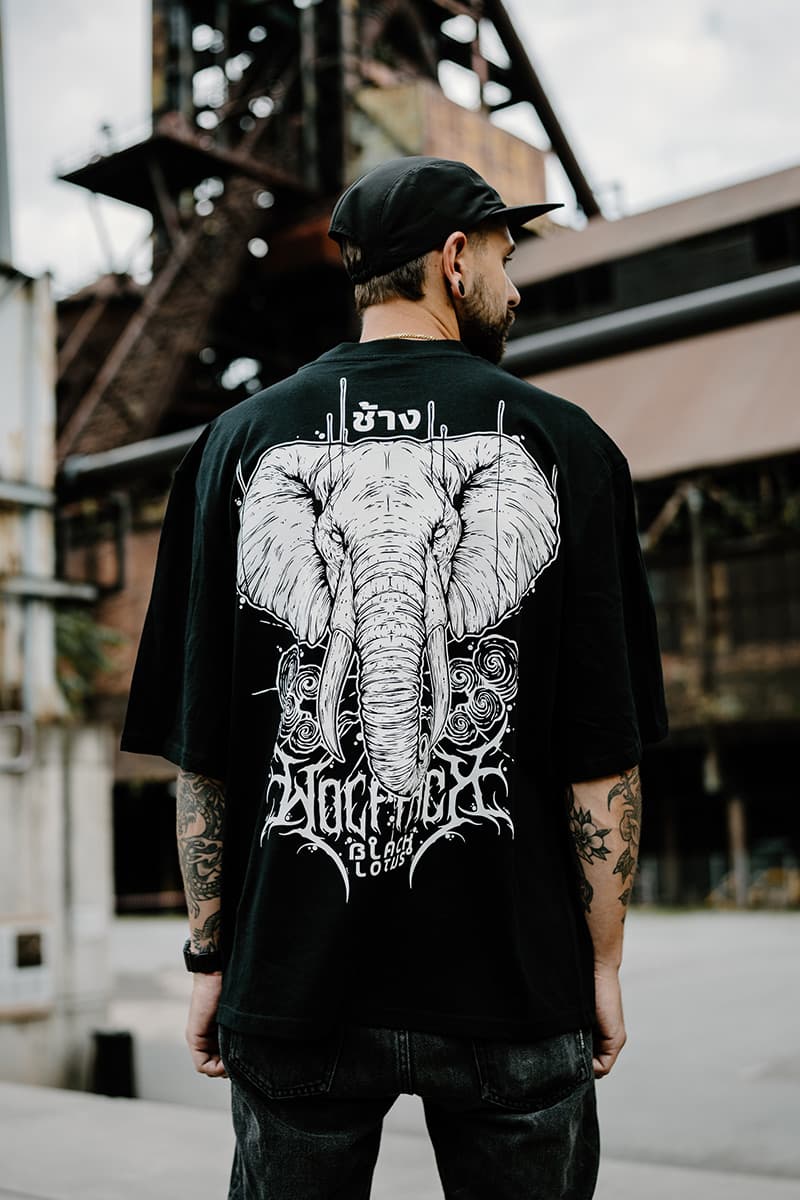 ROYAL TUSKS OVERSIZED TEE UNISEX image 6 ROYAL TUSKS OVERSIZED TEE UNISEX image 6