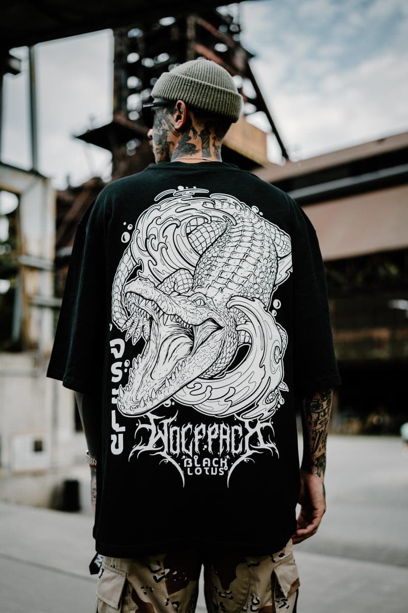 SCALES & SILENCE OVERSIZED TEE UNISEX image 2 SCALES & SILENCE OVERSIZED TEE UNISEX image 2