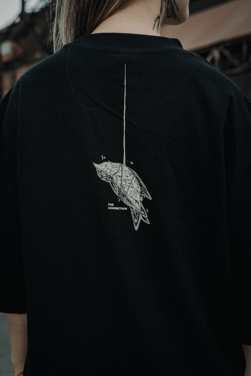 CONNECTION OVERSIZED TEE UNISEX image 5 CONNECTION OVERSIZED TEE UNISEX image 5