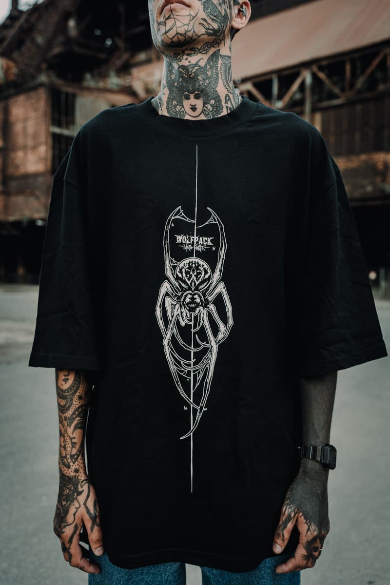 CONNECTION OVERSIZED TEE UNISEX image 7 CONNECTION OVERSIZED TEE UNISEX image 7