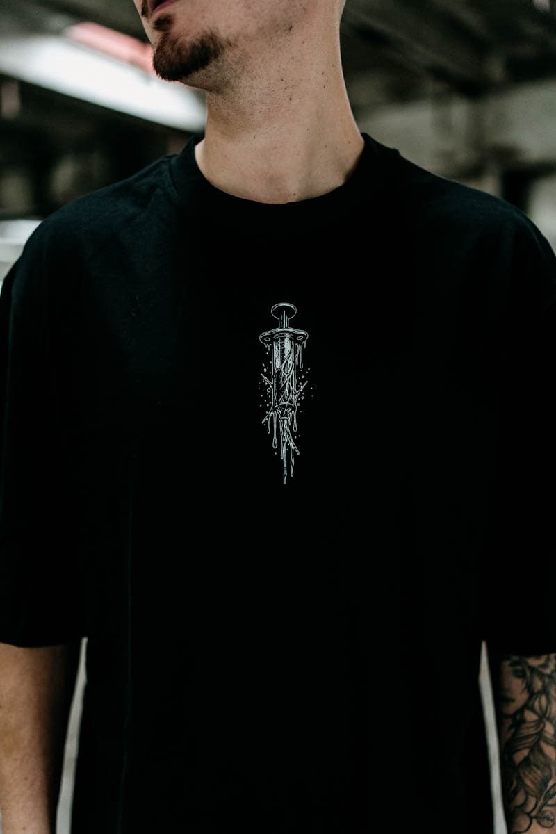 TOXIC FAITH OVERSIZED TEE UNISEX image 5 TOXIC FAITH OVERSIZED TEE UNISEX image 5