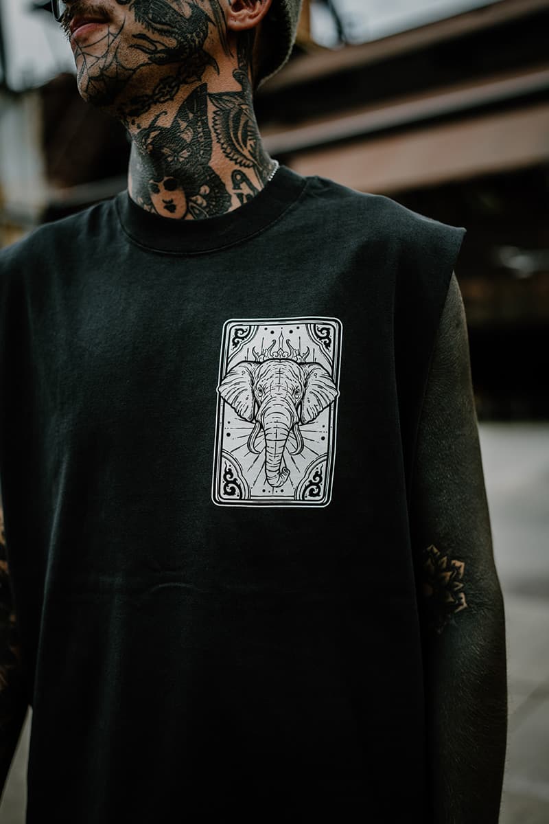 ROYAL TUSKS HEAVY FADED TANK UNISEX image 5 ROYAL TUSKS HEAVY FADED TANK UNISEX image 5