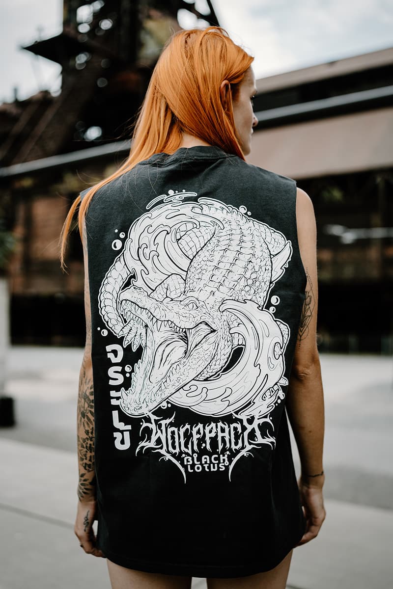 SCALES & SILENCE HEAVY FADED TANK UNISEX image 3 SCALES & SILENCE HEAVY FADED TANK UNISEX image 3