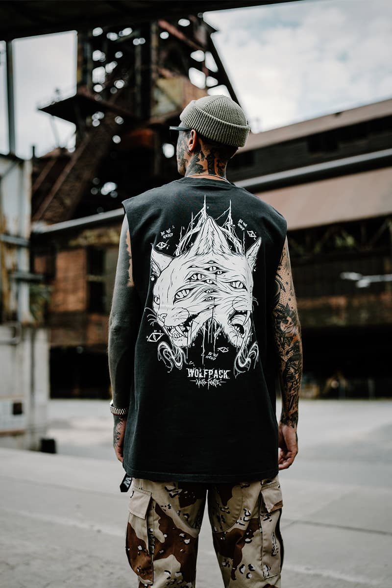 THE MOON HEAVY FADED TANK UNISEX image 2 THE MOON HEAVY FADED TANK UNISEX image 2