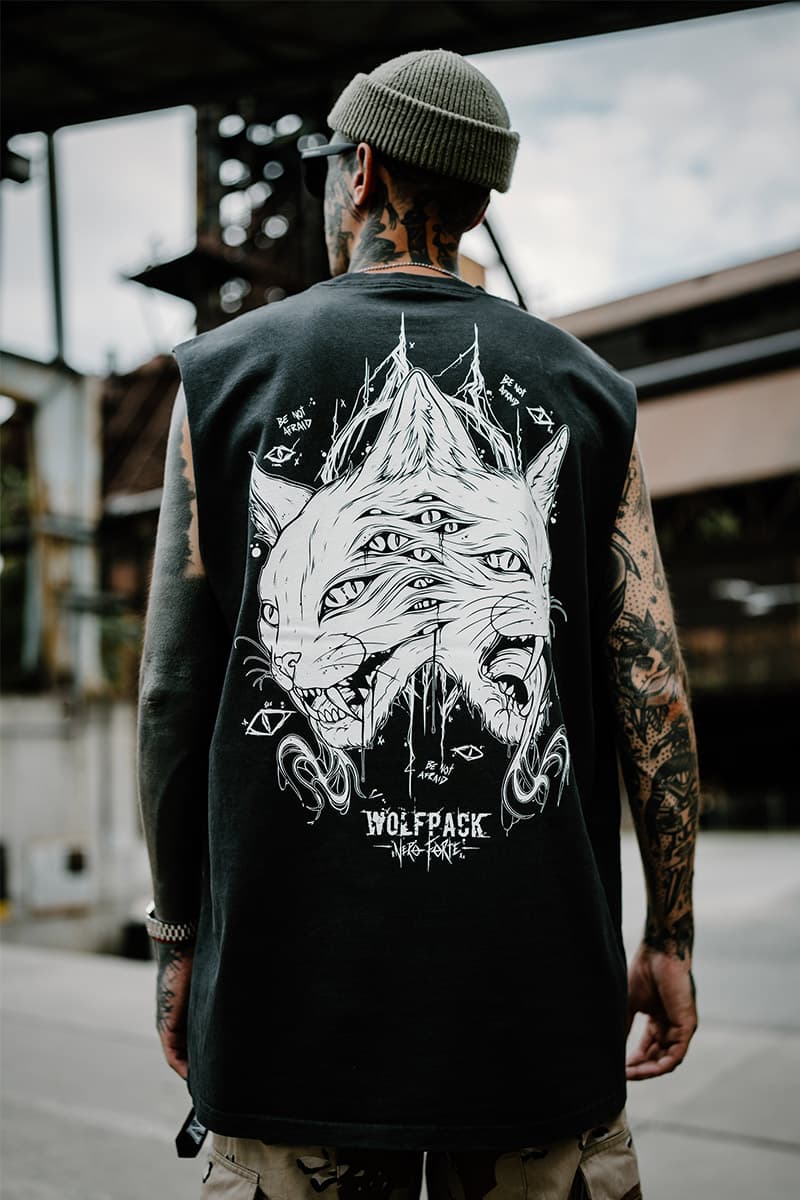 THE MOON HEAVY FADED TANK UNISEX image 5 THE MOON HEAVY FADED TANK UNISEX image 5