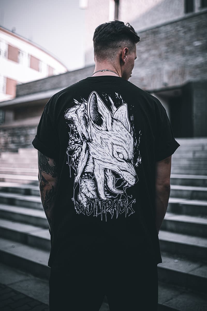 FOX SPIRIT TEE UNISEX image 2 FOX SPIRIT TEE UNISEX image 2
