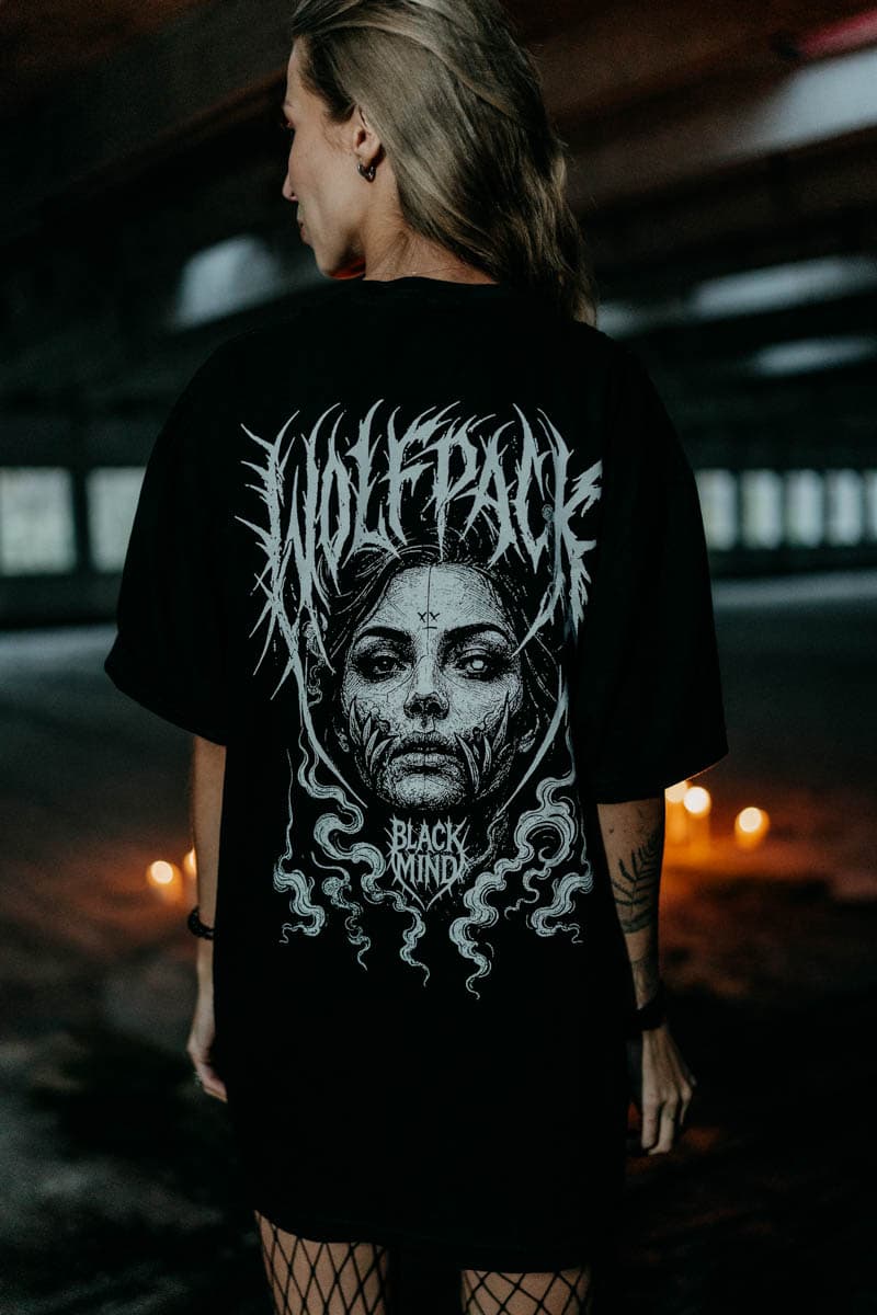 HELL WITHIN TEE UNISEX image 6 HELL WITHIN TEE UNISEX image 6