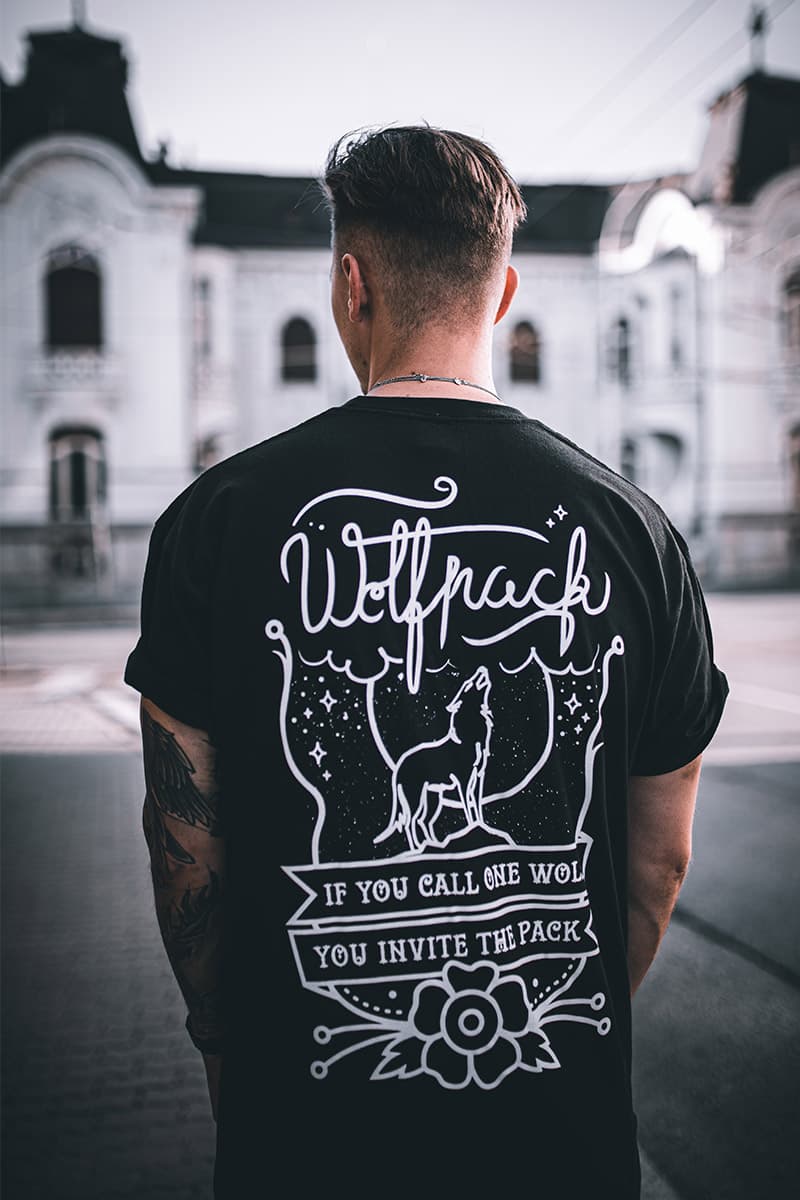 HOWLING WOLF TEE UNISEX image 2 HOWLING WOLF TEE UNISEX image 2