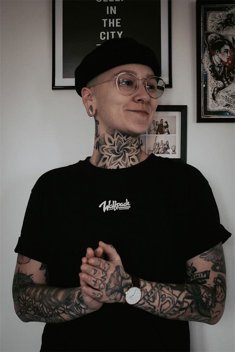 PATRONUS TEE UNISEX image 3 PATRONUS TEE UNISEX image 3