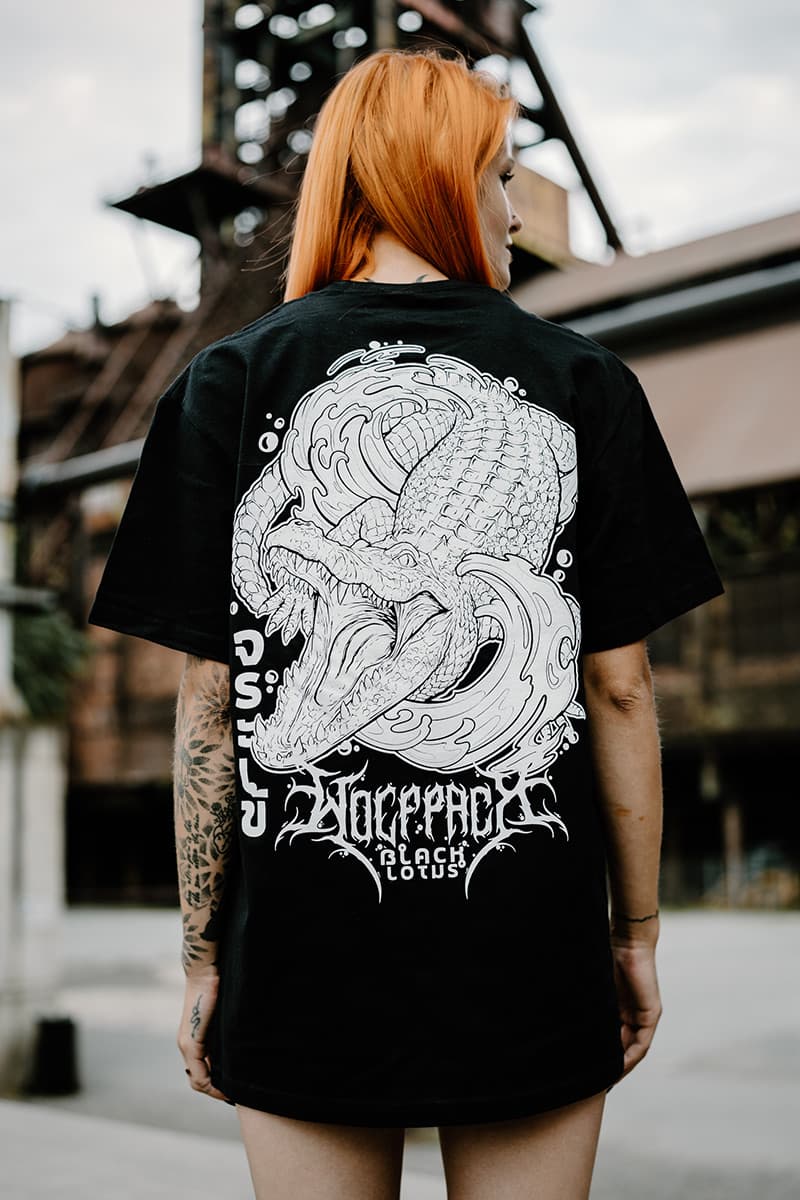 SCALES & SILENCE TEE UNISEX image 3 SCALES & SILENCE TEE UNISEX image 3