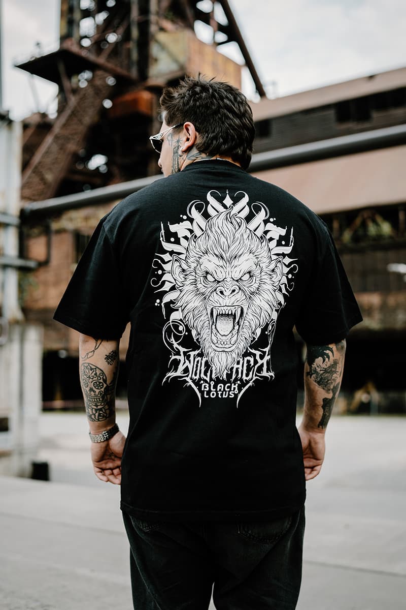 TEMPLE GUARDIAN TEE UNISEX image 2 TEMPLE GUARDIAN TEE UNISEX image 2