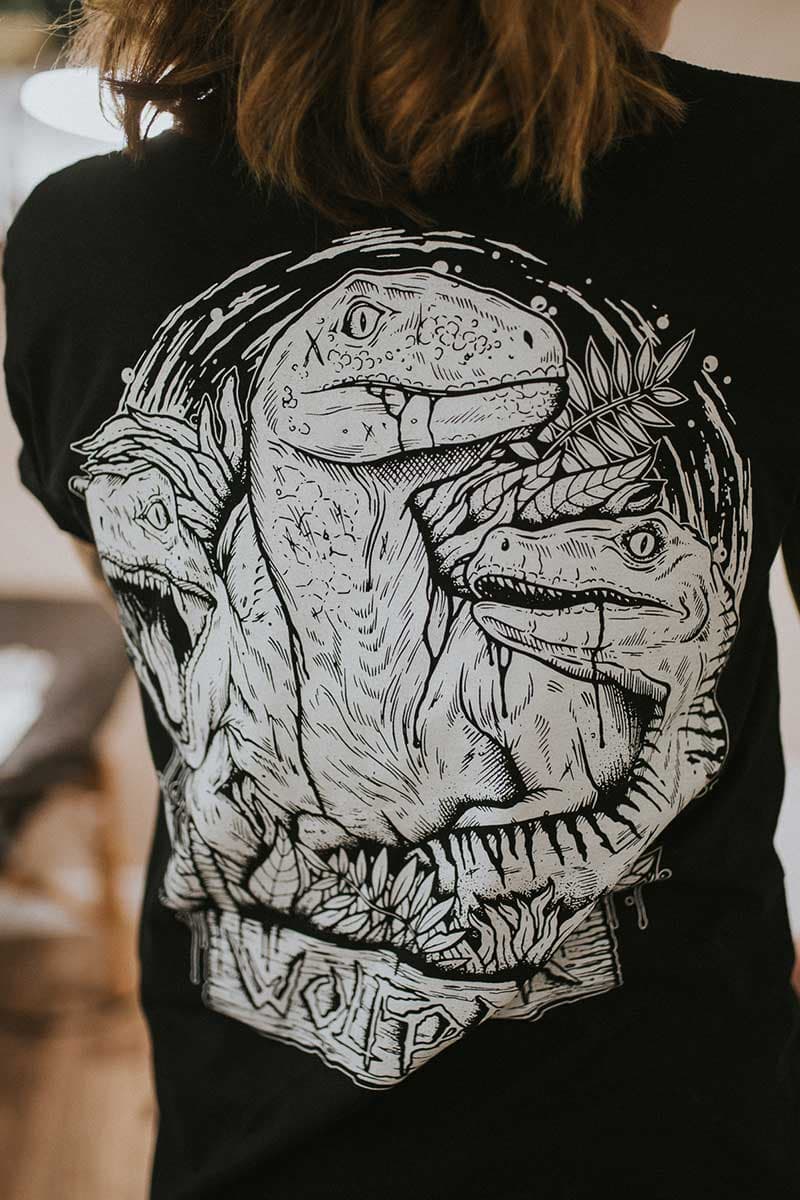 THE HUNTERS TEE UNISEX image 3 THE HUNTERS TEE UNISEX image 3